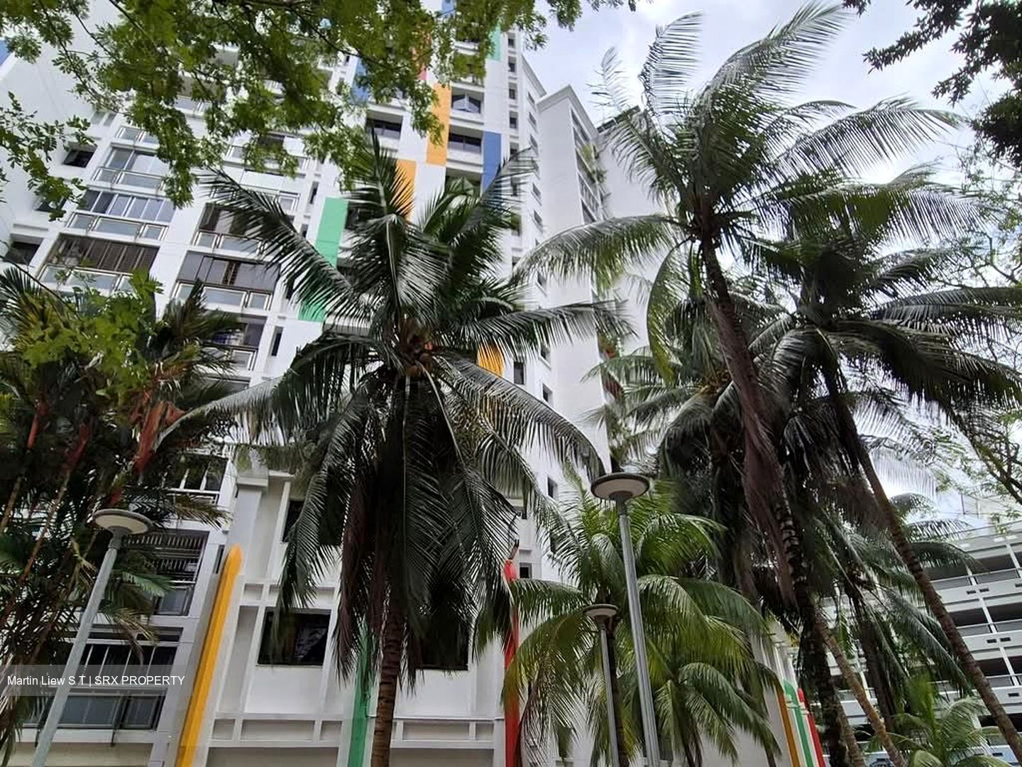Blk 143 Rivervale Drive (Sengkang), HDB Executive #548912001